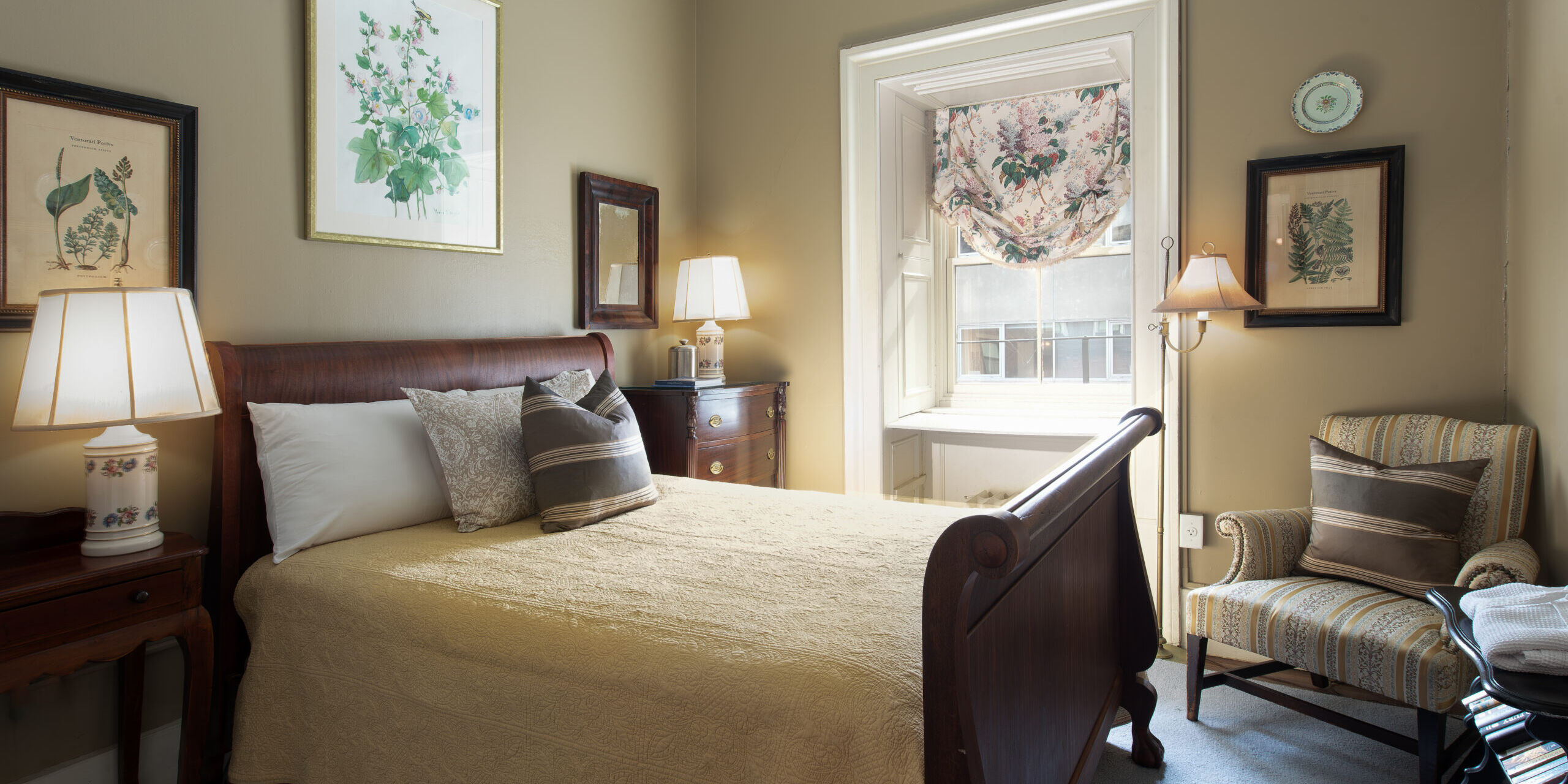 The College Club of Boston. Room 403