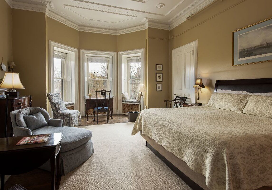 bed and breakfast room