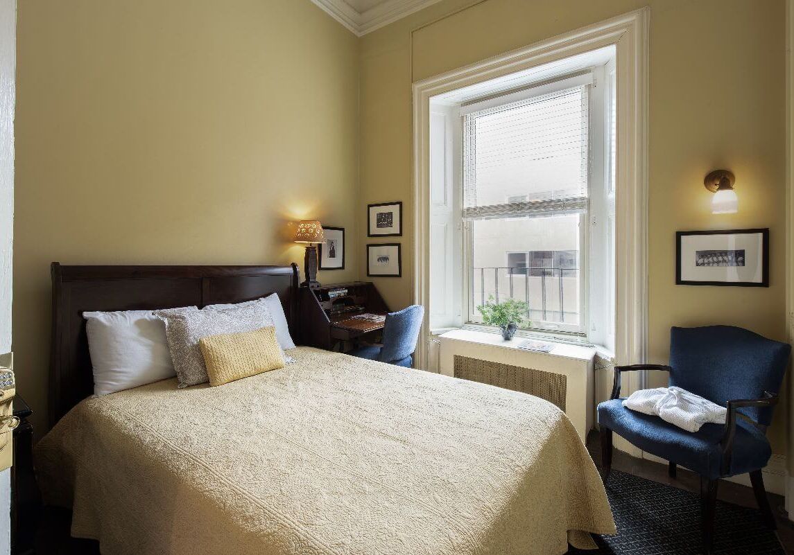 bed and breakfast room